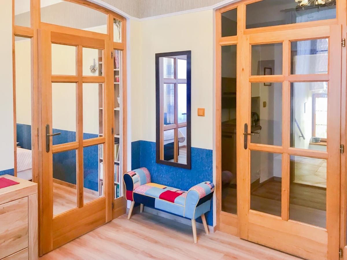 Golden Wood Apartments Пилзен Екстериор снимка